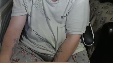 Snapshot of chunkisgreat chatting on 11.11.25 chunkisgreat online show from 11.11.25