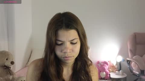 Snapshot of cielo_18d chatting on 01.04.25 Mia online show from 01.04.25