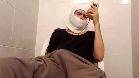 Snapshot of cincopulgadas chatting on 01.03.25 Ernesto online show from 01.03.25