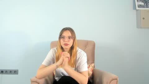 Tisha online show from 04.21.26