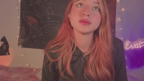 Snapshot of cinderella_lewis chatting on 02.27.26 Sofi Eva and Mey online show from 02.27.26