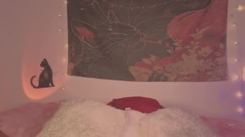 Snapshot of cinderella_lewis chatting on 03.03.26 Sofi Eva and Mey online show from 03.03.26