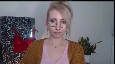 Cinderella online show from 04.08.26