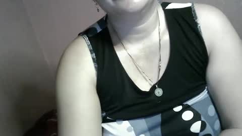Snapshot of cindy_hot23 chatting on 01.25.25 cindy_hot23 online show from 01.25.25