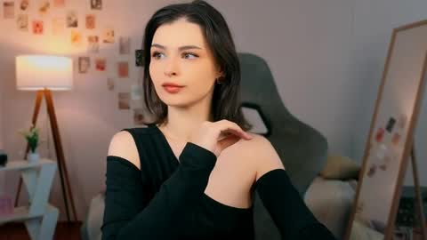 Rebbeka online show from 05.18.26