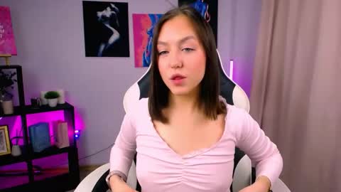 Snapshot of cindysparkl chatting on 11.13.25 Cindy online show from 11.13.25