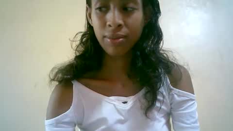 Snapshot of cindyx69 chatting on 02.19.25 cindyx69 online show from 02.19.25