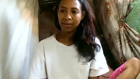 Snapshot of cindyx69 chatting on 09.19.25 cindyx69 online show from 09.19.25