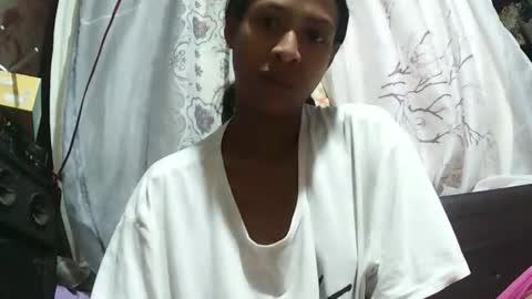 Snapshot of cindyx69 chatting on 10.11.25 cindyx69 online show from 10.11.25