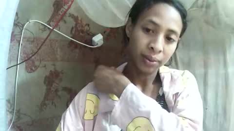 Snapshot of cindyx69 chatting on 10.27.25 cindyx69 online show from 10.27.25