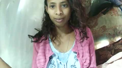 Snapshot of cindyx69 chatting on 11.15.25 cindyx69 online show from 11.15.25