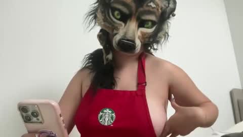 Snapshot of cinnanicos chatting on 09.13.25 Nicky online show from 09.13.25