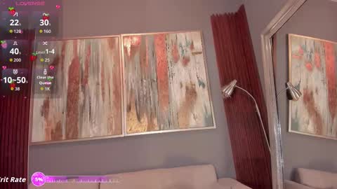 Snapshot of cinnia_ chatting on 10.06.25 Cintia online show from 10.06.25