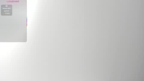 Snapshot of cinnia_ chatting on 11.07.25 Cintia online show from 11.07.25