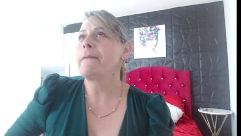 cinthia1609 online show from 01.15.25