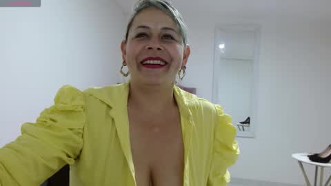 cinthia1609 online show from 01.20.25