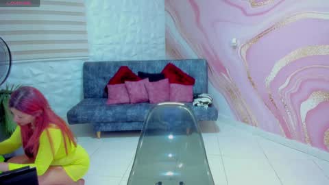 Snapshot of cintiagreyx chatting on 01.08.25 CINTIA online show from 01.08.25