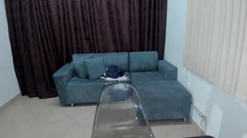 Snapshot of cintiagreyx chatting on 09.22.25 CINTIA online show from 09.22.25