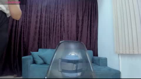 Snapshot of cintiagreyx chatting on 10.07.25 CINTIA online show from 10.07.25