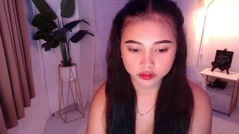 Snapshot of cis_jenner chatting on 06.28.26 Mikay online show from 06.28.26
