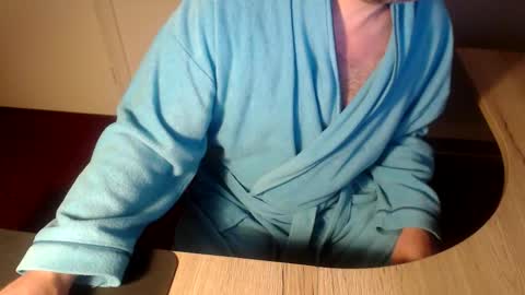 Snapshot of citroneee chatting on 10.15.25 Citrono online show from 10.15.25