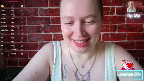 Snapshot of citrusblissss chatting on 05.20.26 citrusblissss online show from 05.20.26