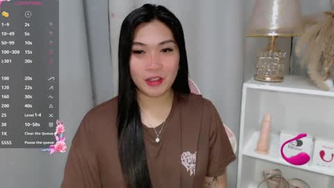 Snapshot of claire_wntr chatting on 07.18.26 CLAIRE online show from 07.18.26
