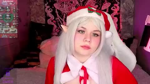 Claire Faers online show from 12.20.25