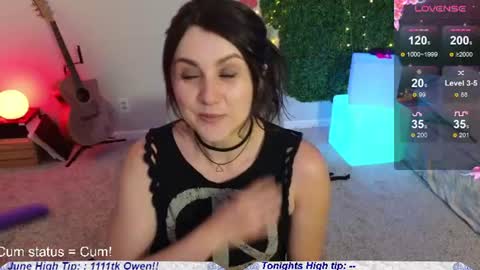 Snapshot of claireity chatting on 06.18.26 Claire online show from 06.18.26