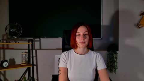 Claire online show from 04.24.26