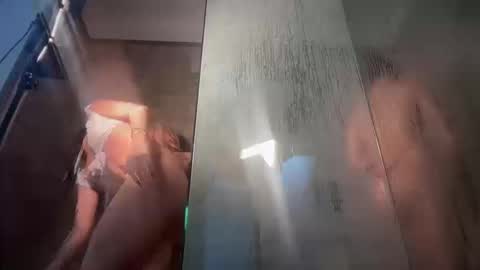 clairewalkerr online show from 10.13.25