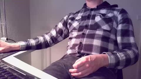 Snapshot of clamshive7 chatting on 02.04.26 clamshive7 online show from 02.04.26