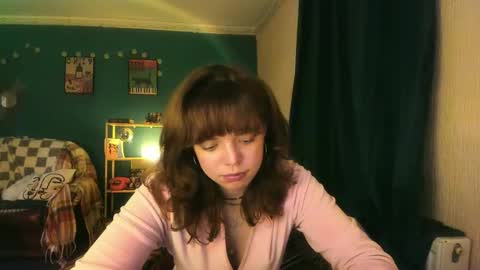 Snapshot of clancyosbourne chatting on 11.11.25 Clancy online show from 11.11.25