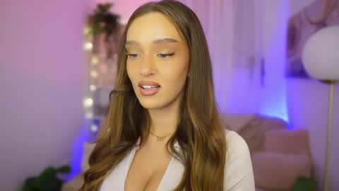 Snapshot of clara_smile chatting on 02.01.26 Clara smile online show from 02.01.26