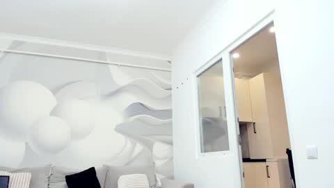 Clara and Nicky online show from 01.07.26