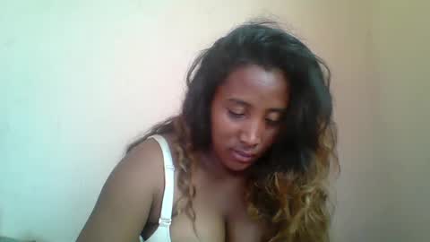 Clarah0123 online show from 03.04.25