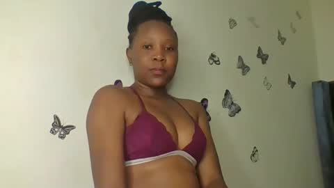 clara11 online show from 04.16.26