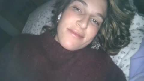 Snapshot of claralafontaine chatting on 12.23.25 claralafontaine online show from 12.23.25