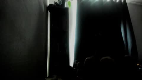 Snapshot of clark_tommy11 chatting on 12.17.24 clark_tommy11 online show from 12.17.24