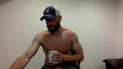 Snapshot of clarkecock chatting on 06.05.26 Clarke Cock online show from 06.05.26