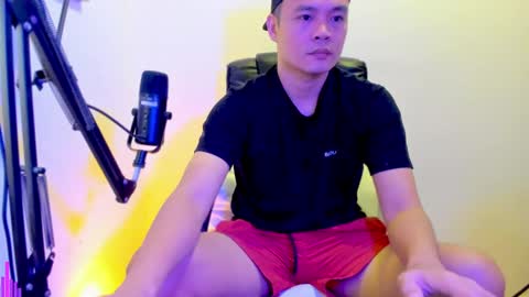 Clark online show from 02.05.25