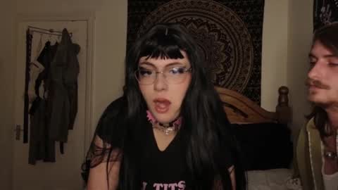 Thalia Quinn online show from 09.29.25