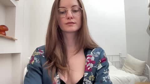 Snapshot of classyandgirly chatting on 03.23.26 classyandgirly online show from 03.23.26