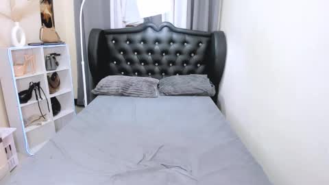 Snapshot of claudia_empress chatting on 05.15.26 Naughty Claudia online show from 05.15.26