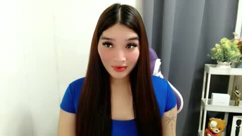 Snapshot of claudia_slut chatting on 10.25.25 Claudia online show from 10.25.25