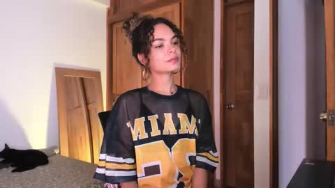 Claudia Rivera online show from 02.11.26