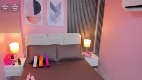 Snapshot of clawdeen__wolf chatting on 11.12.25 clauwdeen wolf online show from 11.12.25