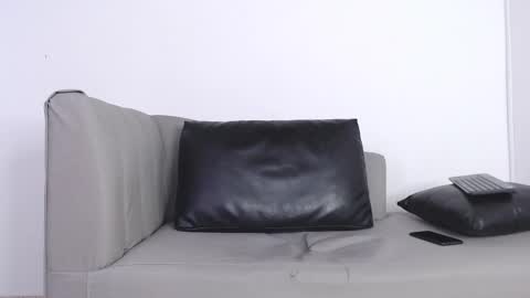 Snapshot of clay_black chatting on 03.05.25 online show from 03.05.25