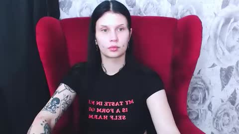 CleaDark online show from 10.23.25