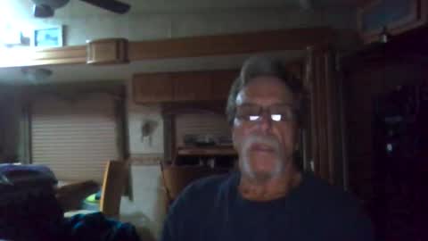 Snapshot of cleantalkinmike88 chatting on 11.15.25 cleantalkinmike88 online show from 11.15.25